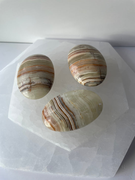 Green Onyx Palm Stone *Intuitive*