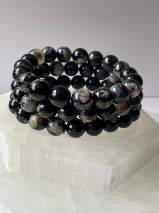 Black Flower Agate Bracelet 10 mm