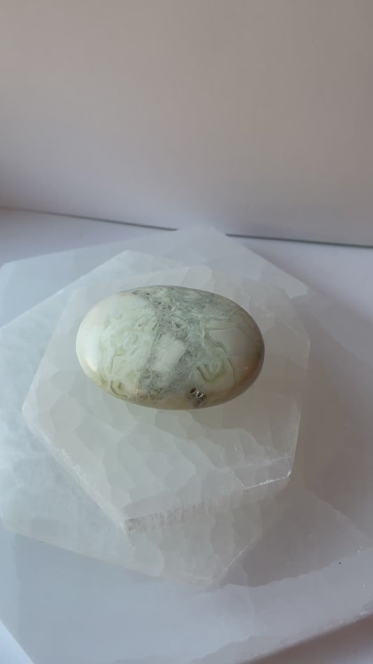 Smooth Green Maligano Jasper palm for meditation.